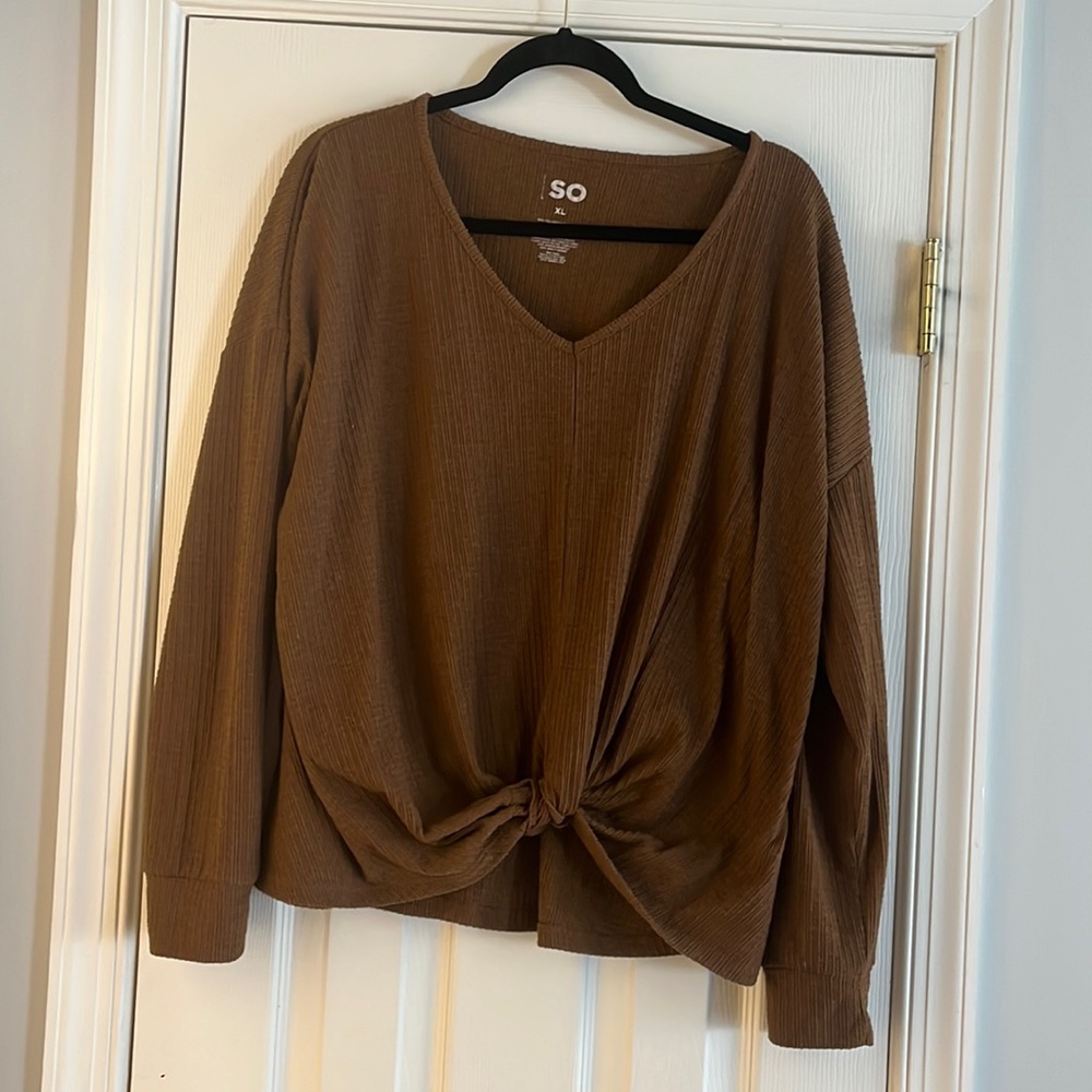 Brown v neck sweater